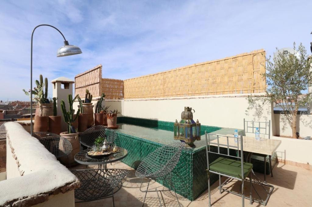 Riad 103 Medina Pool And Hammam Маракеш Екстериор снимка