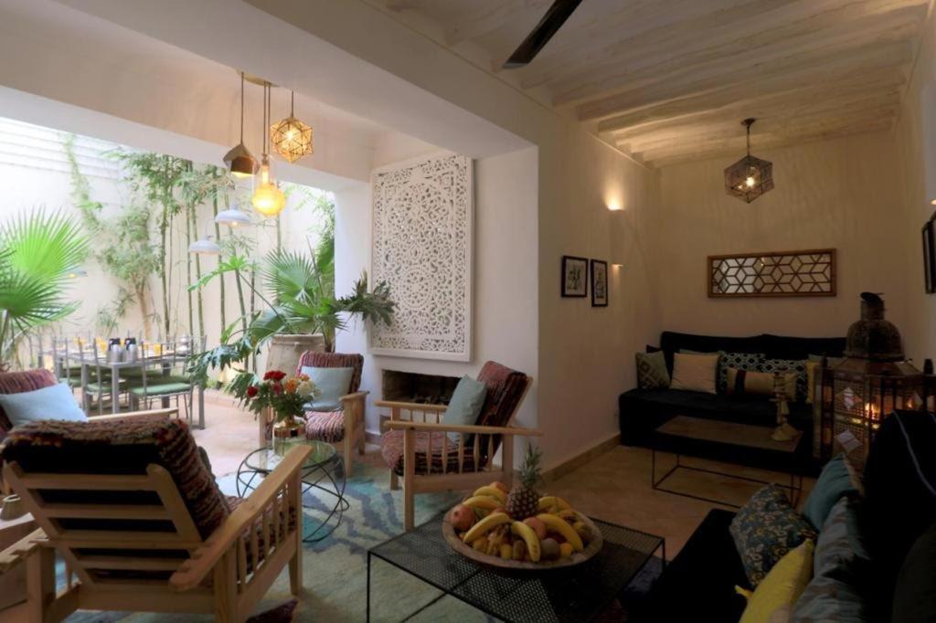 Riad 103 Medina Pool And Hammam Маракеш Екстериор снимка