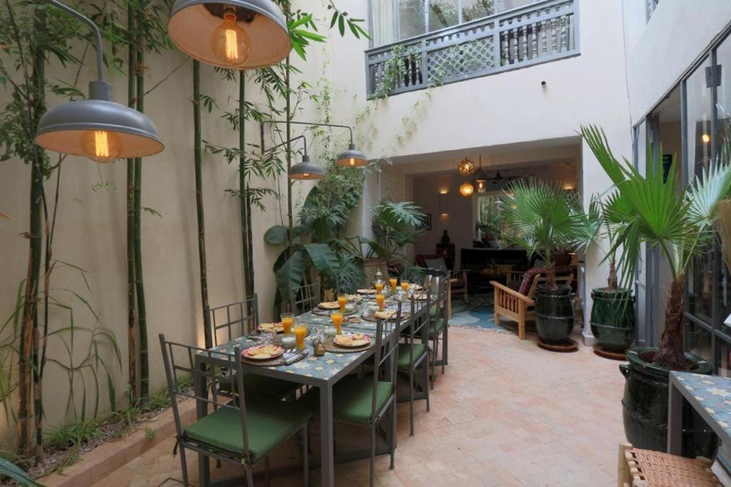 Riad 103 Medina Pool And Hammam Маракеш Екстериор снимка