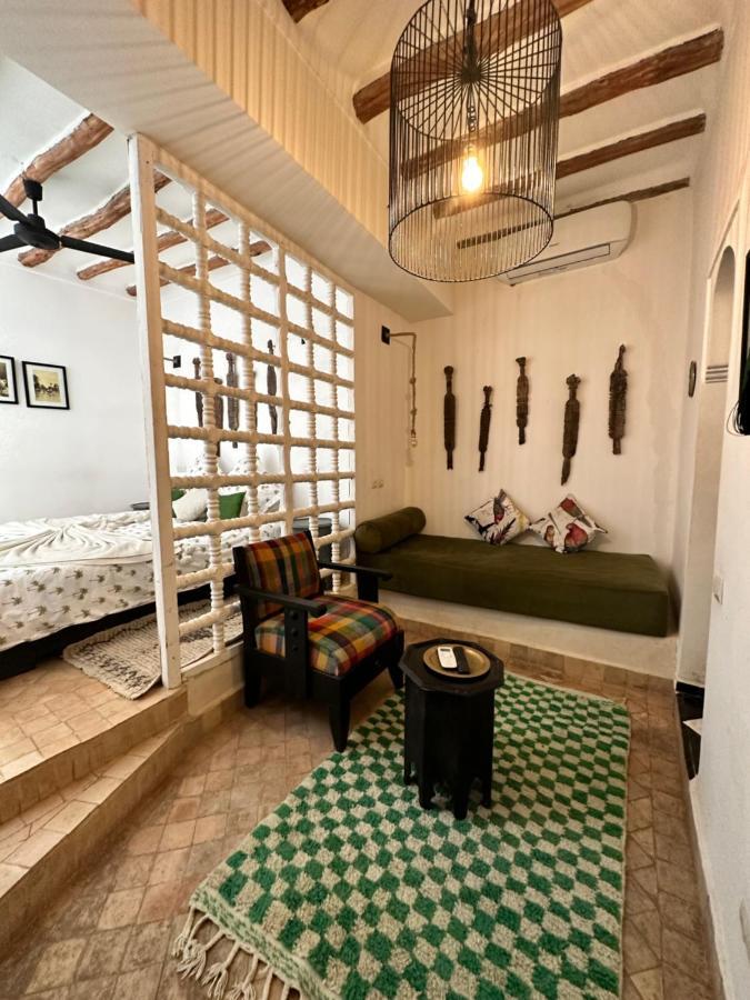 Riad 103 Medina Pool And Hammam Маракеш Екстериор снимка